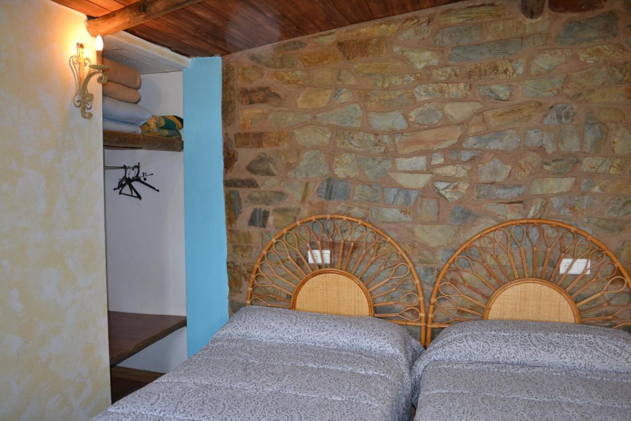 Albergue La Jarilla Plasenzuela Ngoại thất bức ảnh